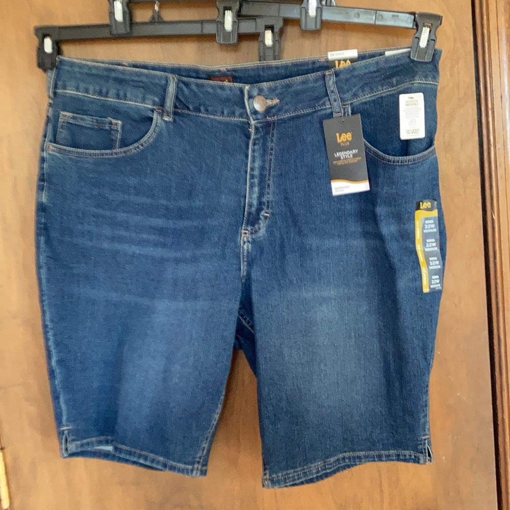 Relisted Lee midrise Bermuda short denim soft premium stretch fabric 22W - Picture 4 of 17